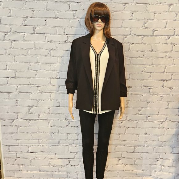 ROMEO & JULIET COUTURE, long sleeve blouse, Size: medium - Picture 10 of 11